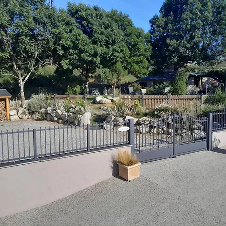 Hébergement de vacances Grange Rénovée En Gîte/maison/chalet