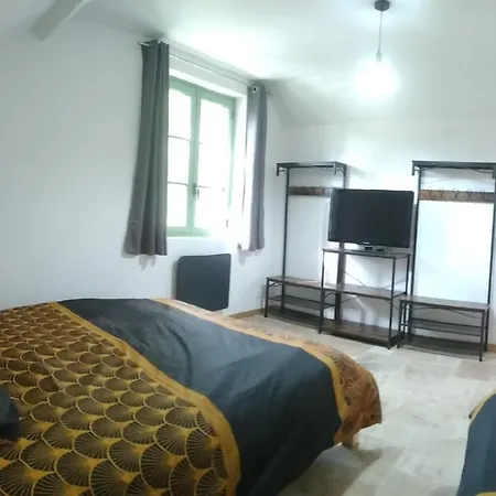 Grange Rénovée En Gîte/maison/chalet *