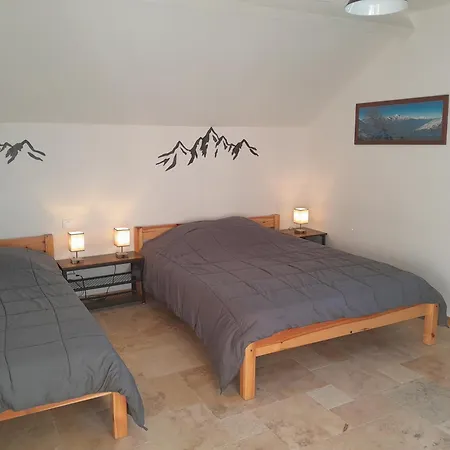 Grange Renovee En Gite/maison/chalet Casa de Férias
