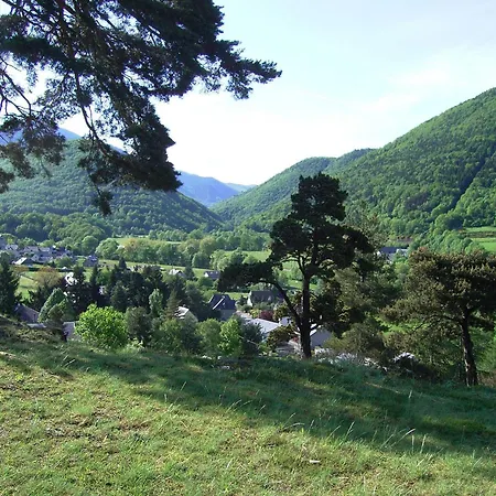 Grange Renovee En Gite/maison/chalet Casa de Férias